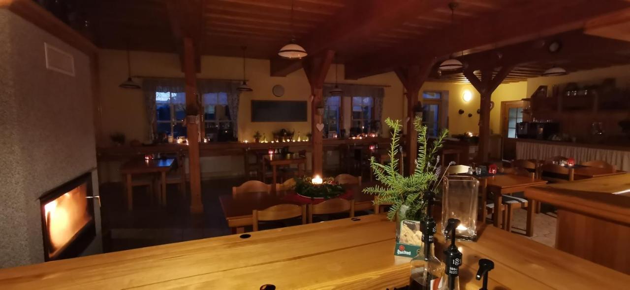 Hotel Zlaty Potok Nicov  ภายนอก รูปภาพ